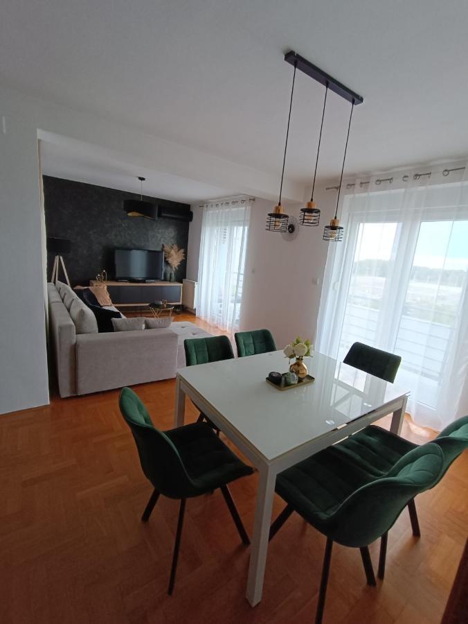 Arena Apartman Eszék Kültér fotó