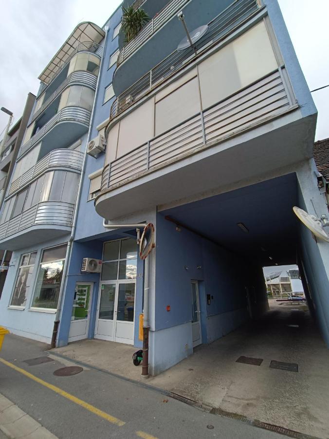 Arena Apartman Eszék Kültér fotó